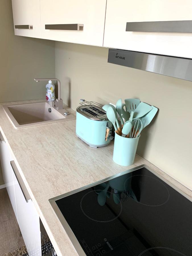 Six - One Seven Apartment Koblenz  Bagian luar foto